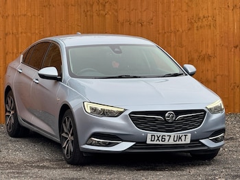 Used Vauxhall Insignia 2017 for sale - 76888376: Photo