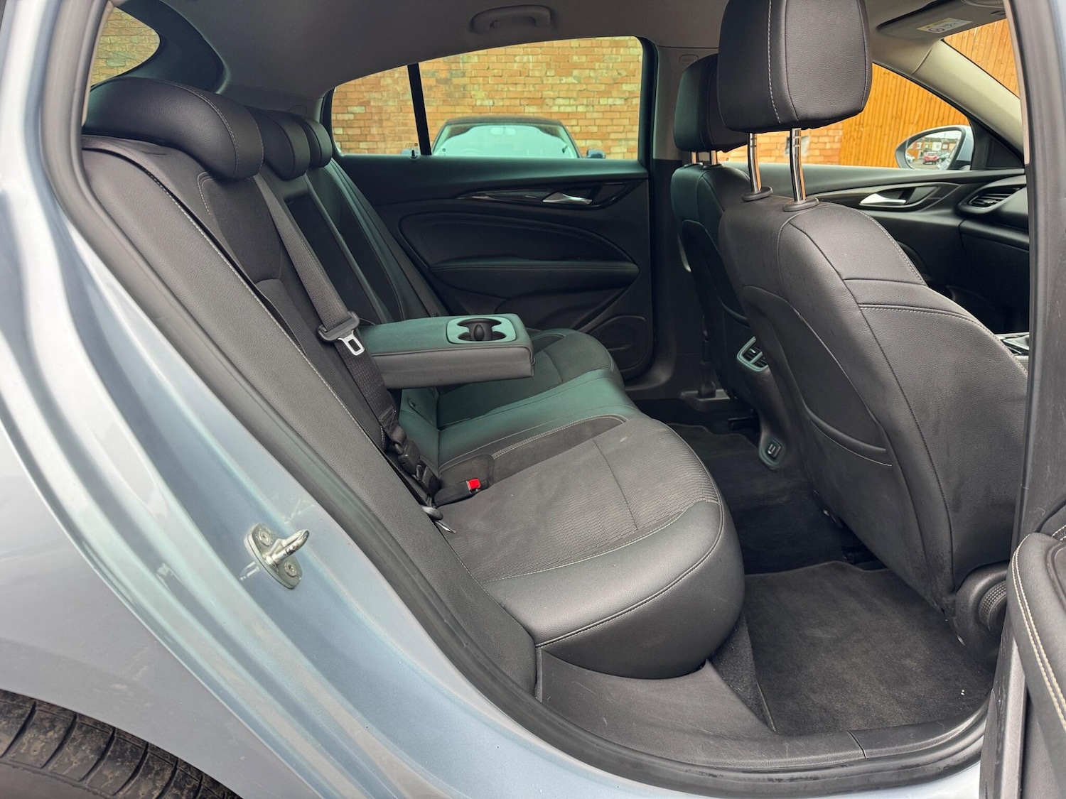 Used Vauxhall Insignia 2017 for sale - 76936387: Photo 15