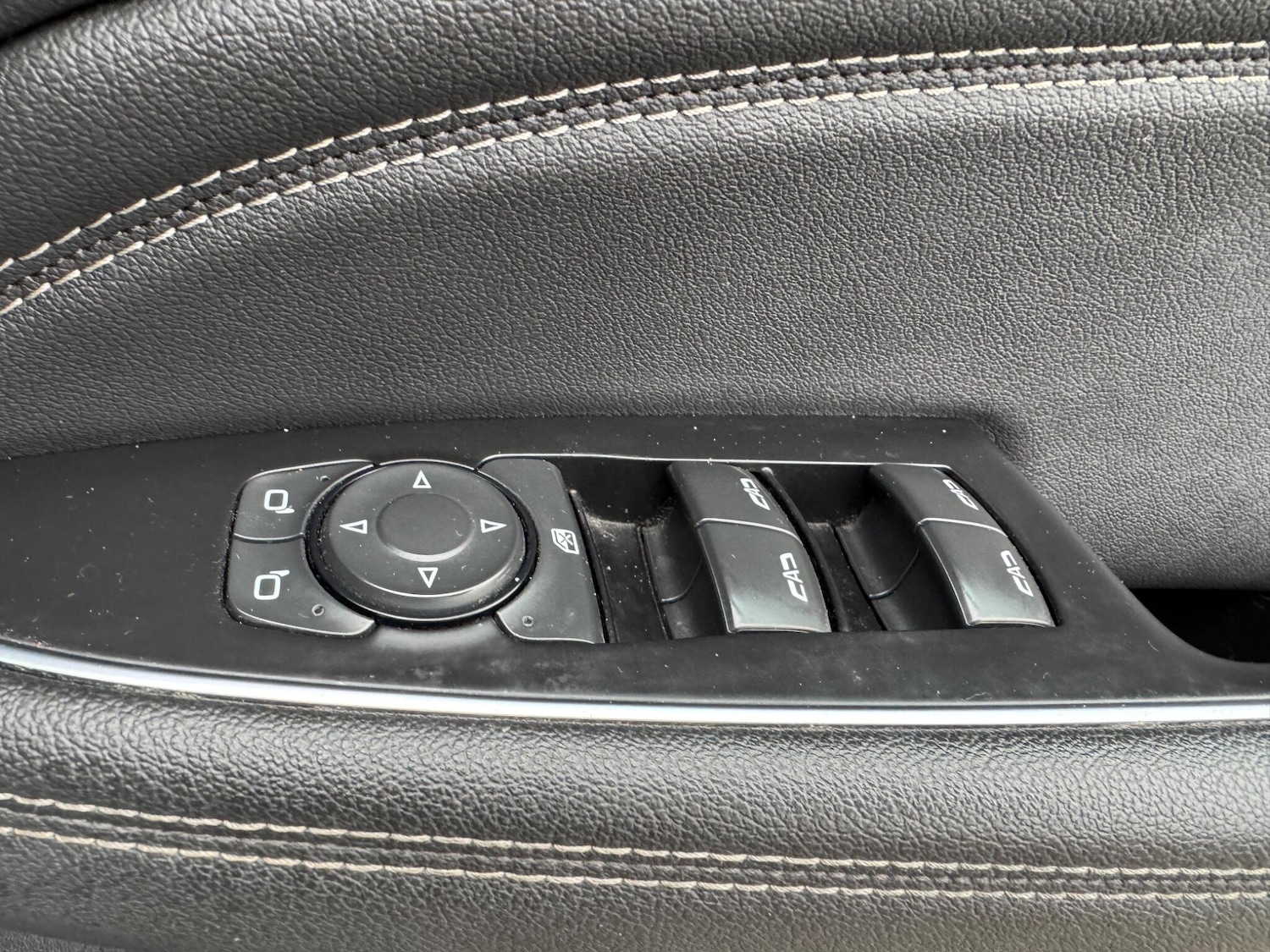 Used Vauxhall Insignia 2017 for sale - 76936387: Photo 18