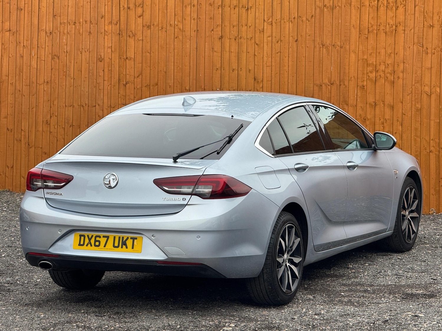 Used Vauxhall Insignia 2017 for sale - 76936387: Photo 9