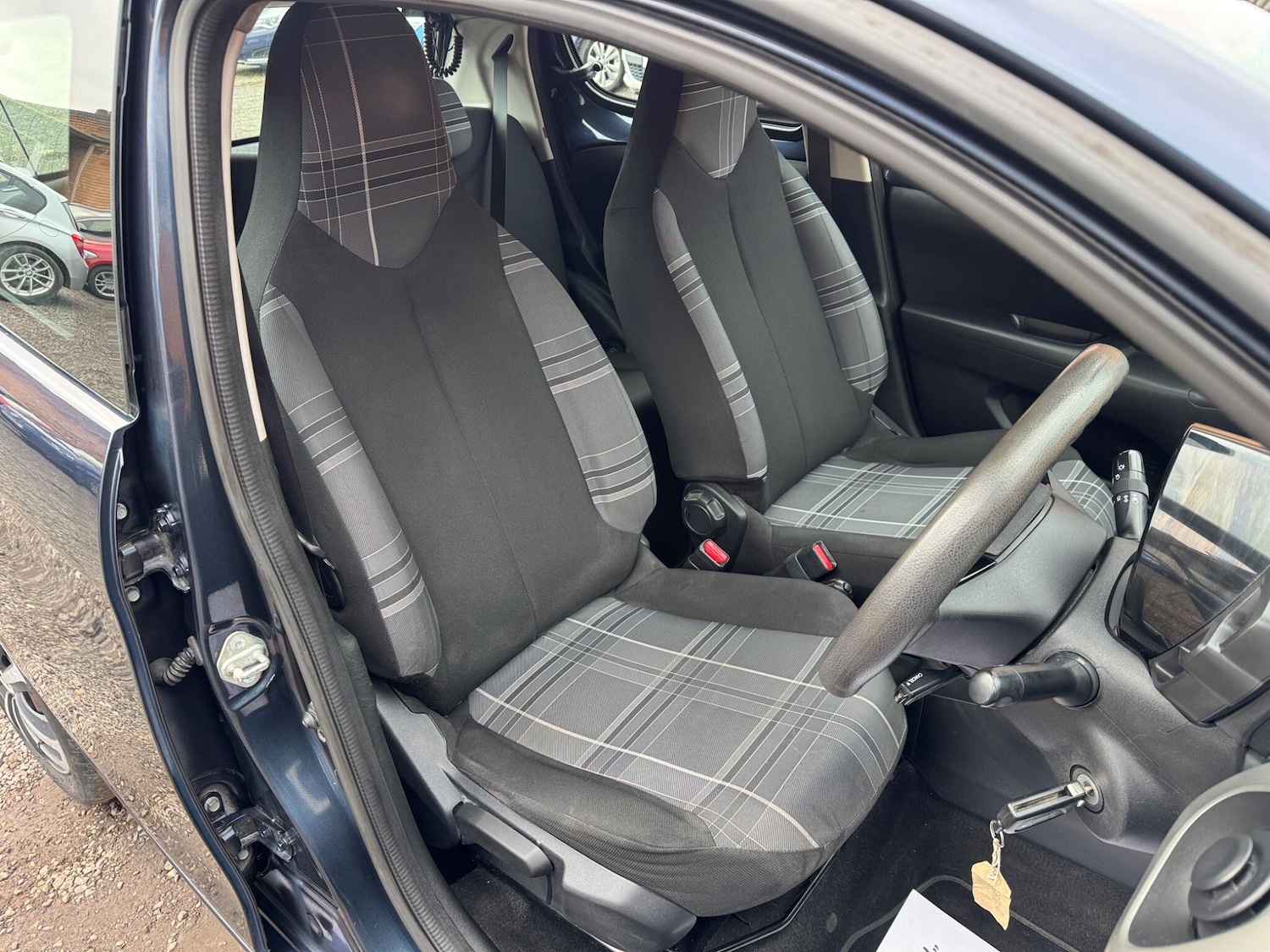 Used Peugeot 108 2016 for sale - 77738050: Photo 10