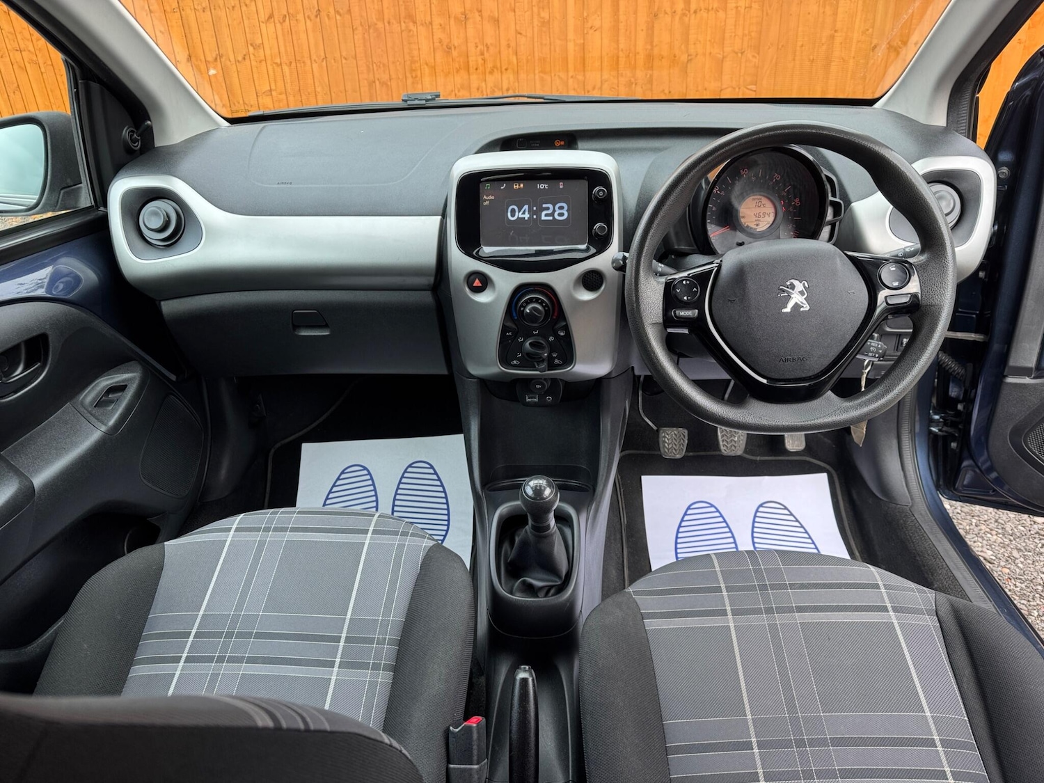 Used Peugeot 108 2016 for sale - 77738050: Photo 13