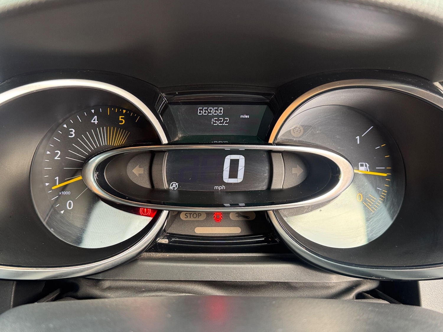 Used Renault Clio 2015 for sale - 76913747: Photo 14