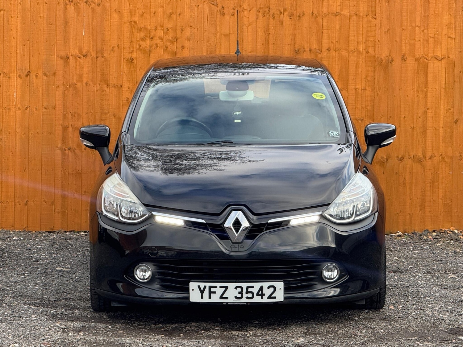 Used Renault Clio 2015 for sale - 76913747: Photo 4