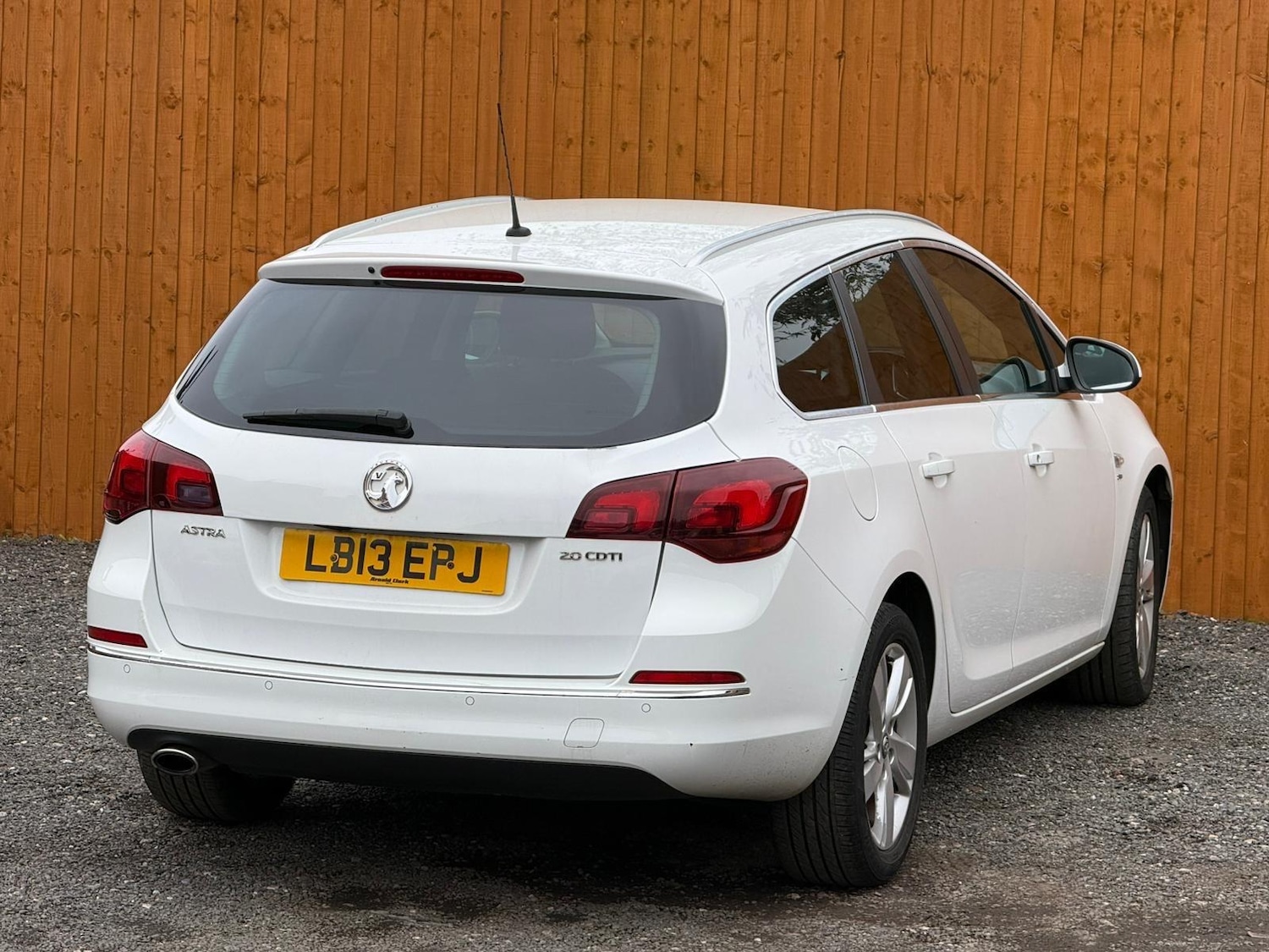 Used Vauxhall Astra 2013 for sale - 77898658: Photo 7