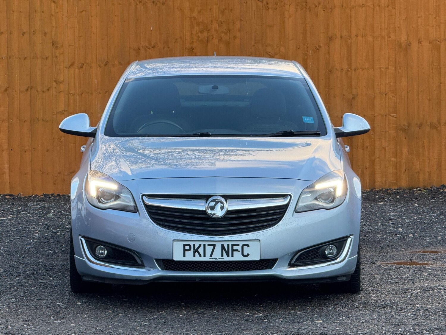 Used Vauxhall Insignia 2017 for sale - 76926525: Photo 4