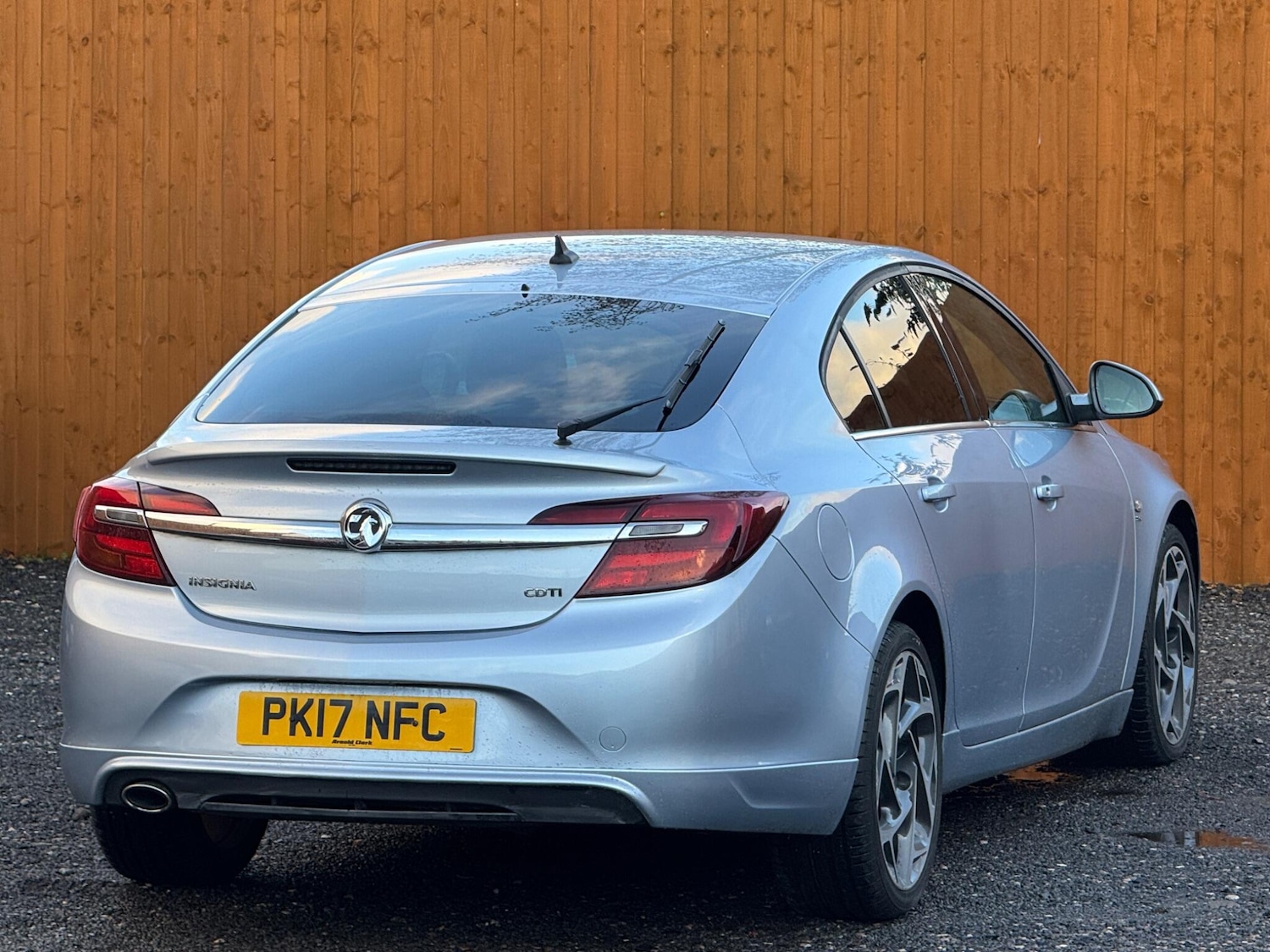 Used Vauxhall Insignia 2017 for sale - 76926525: Photo 8