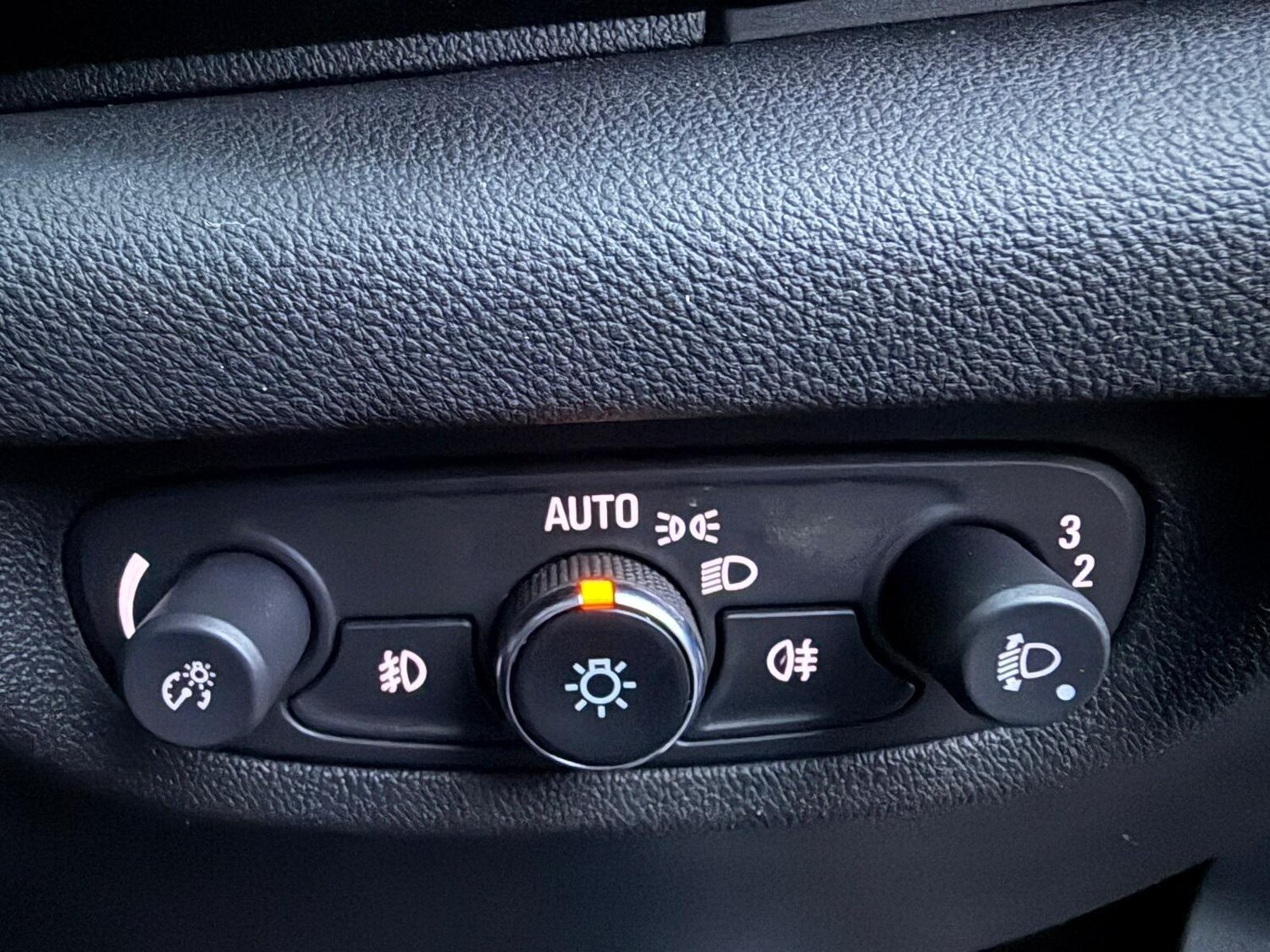 Used Vauxhall Insignia 2019 for sale - 77253762: Photo 23