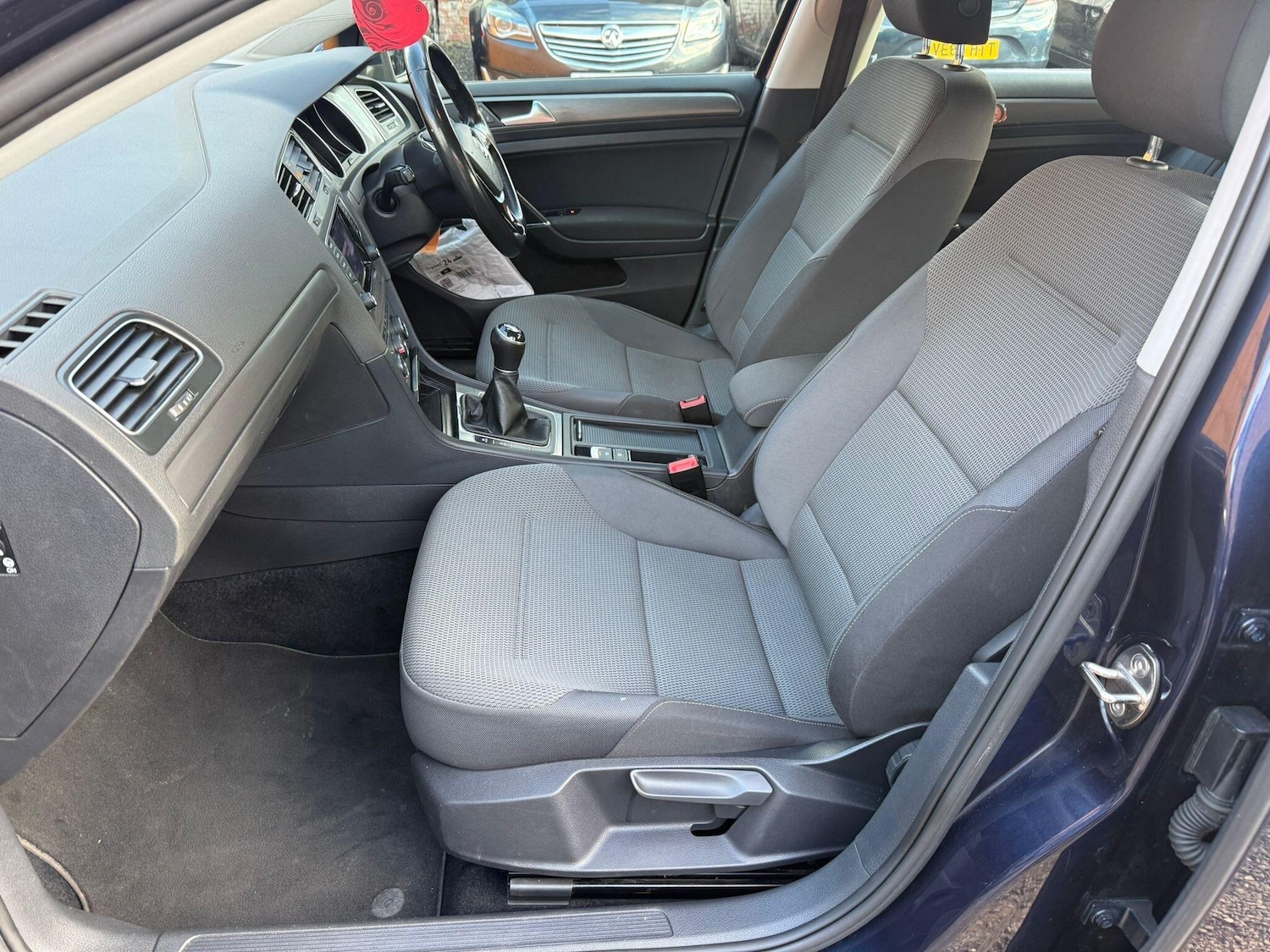 Used Volkswagen Golf 2013 for sale - 78127701: Photo 11