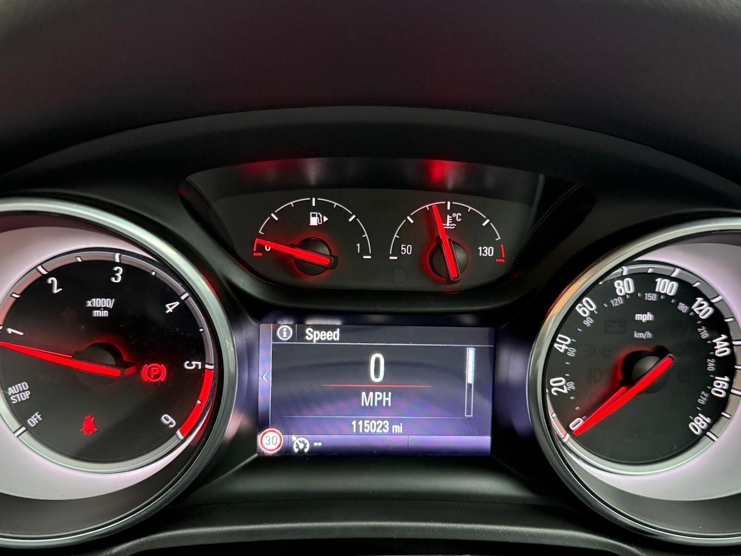 Used Vauxhall Insignia 2017 for sale - 77807960: Photo 14