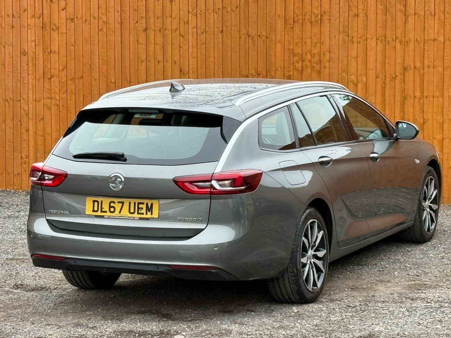 Used Vauxhall Insignia 2017 for sale - 77807960: Photo 5