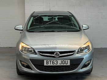 Used Vauxhall Astra 2013 for sale - 79396125: Photo