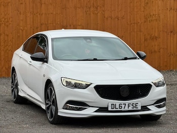 Used Vauxhall Insignia 2017 for sale - 78608893: Photo