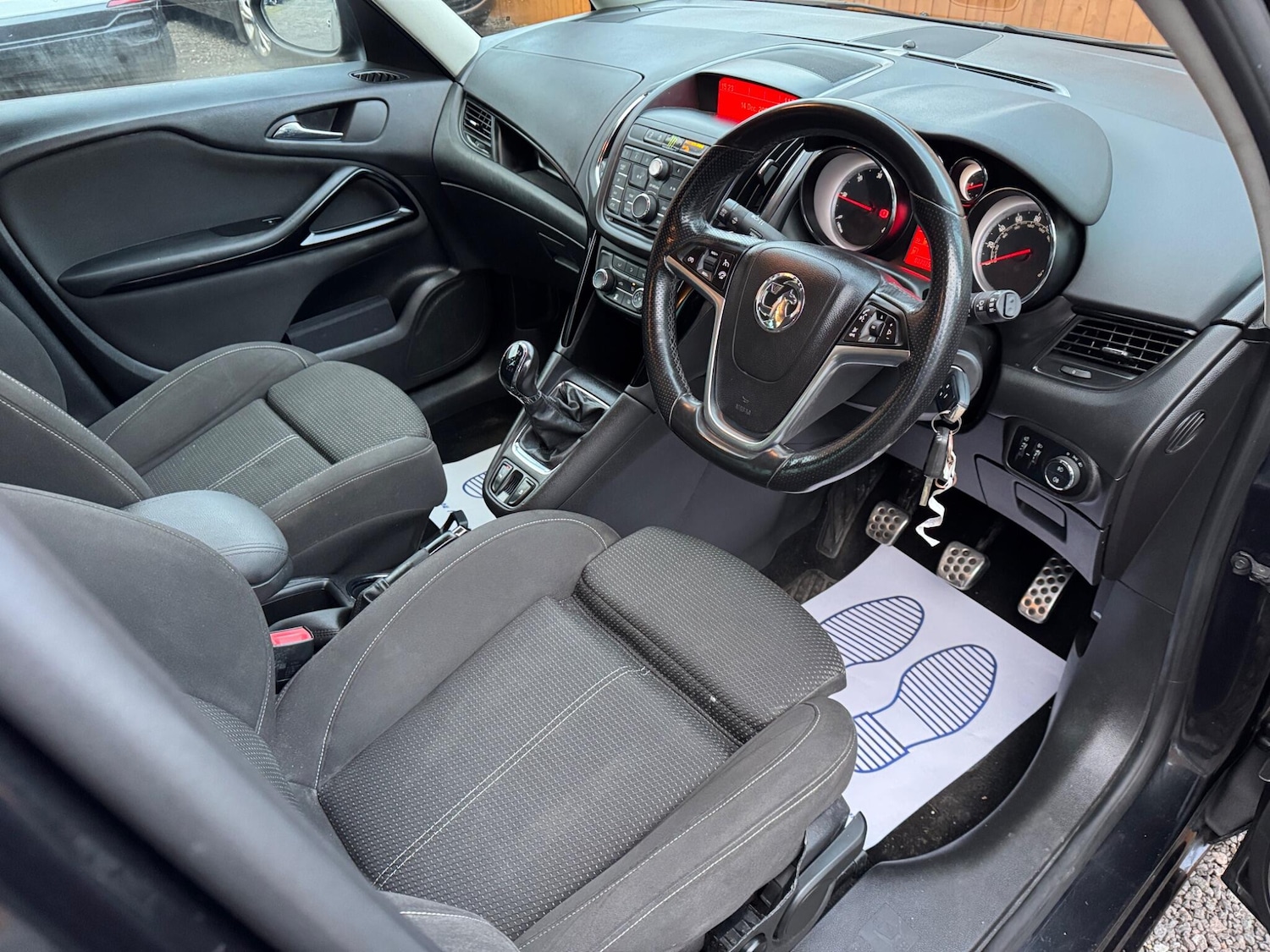 Used Vauxhall Zafira 2014 for sale - 76942486: Photo 10