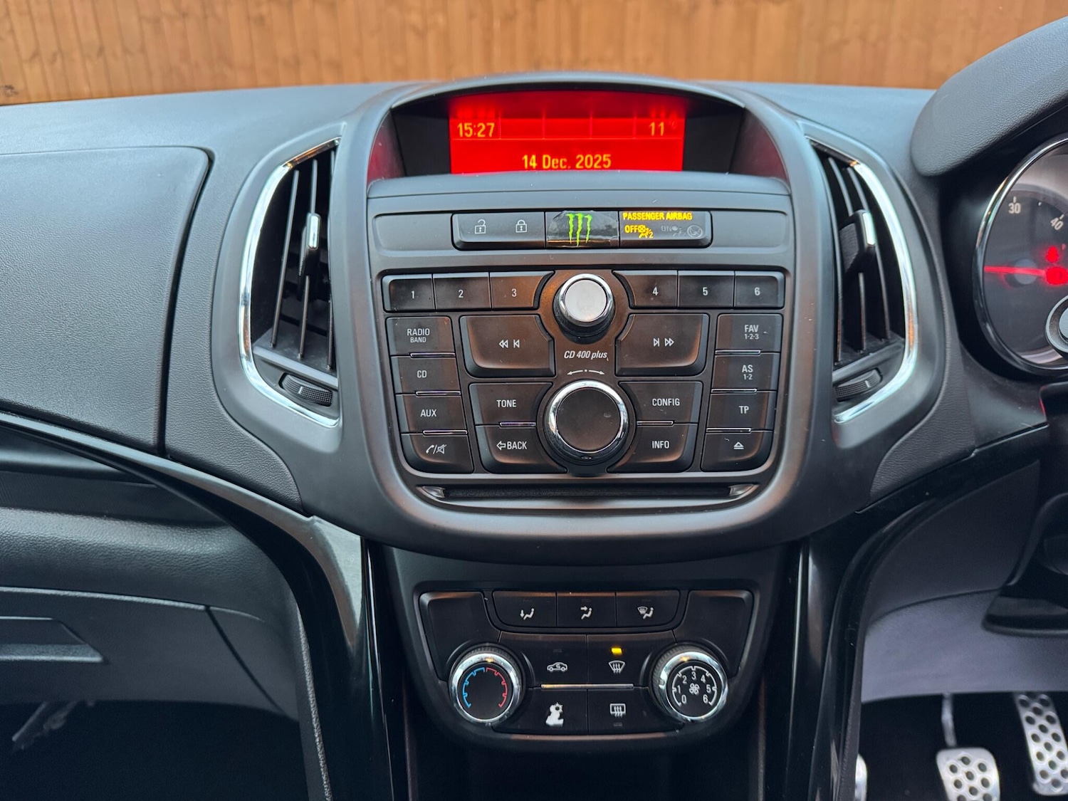 Used Vauxhall Zafira 2014 for sale - 76942486: Photo 17