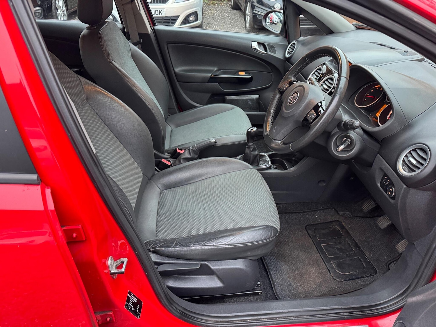 Used Vauxhall Corsa 2010 for sale - 77060131: Photo 10