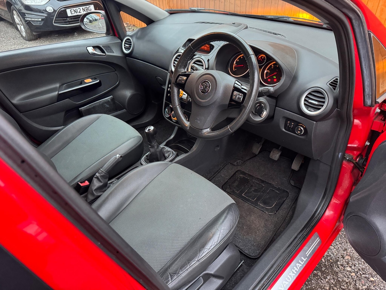 Used Vauxhall Corsa 2010 for sale - 77060131: Photo 11