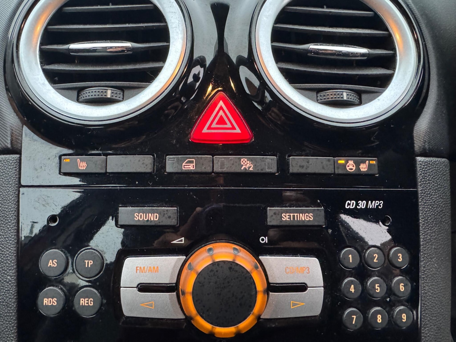 Used Vauxhall Corsa 2010 for sale - 77060131: Photo 14