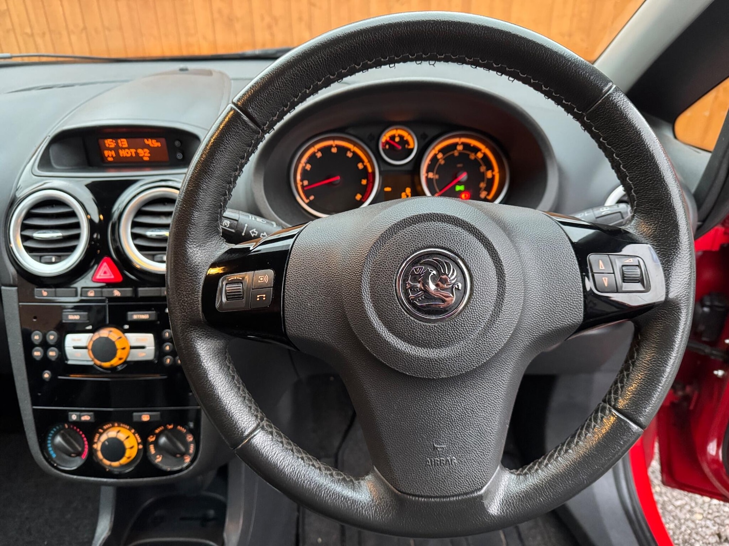 Used Vauxhall Corsa 2010 for sale - 77060131: Photo 16