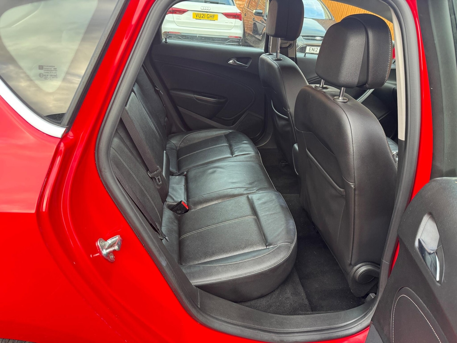 Used Vauxhall Astra 2013 for sale - 76913873: Photo 12