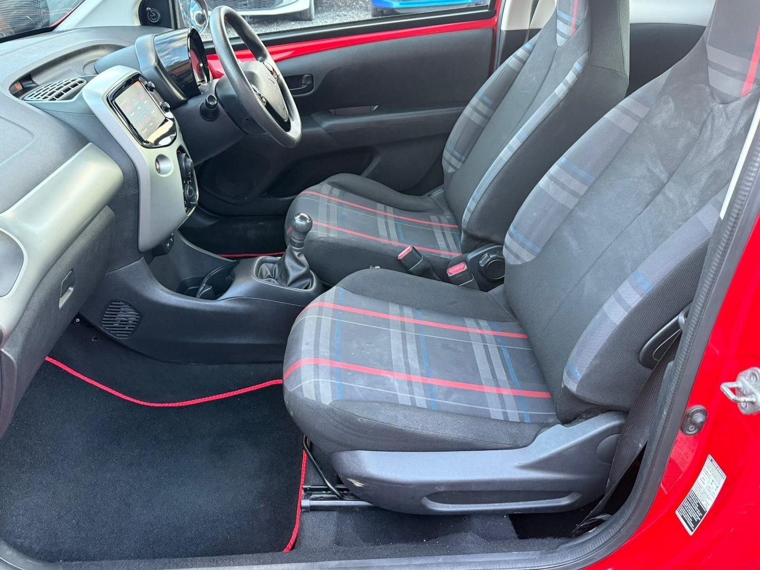 Used Peugeot 108 2016 for sale - 77882244: Photo 12