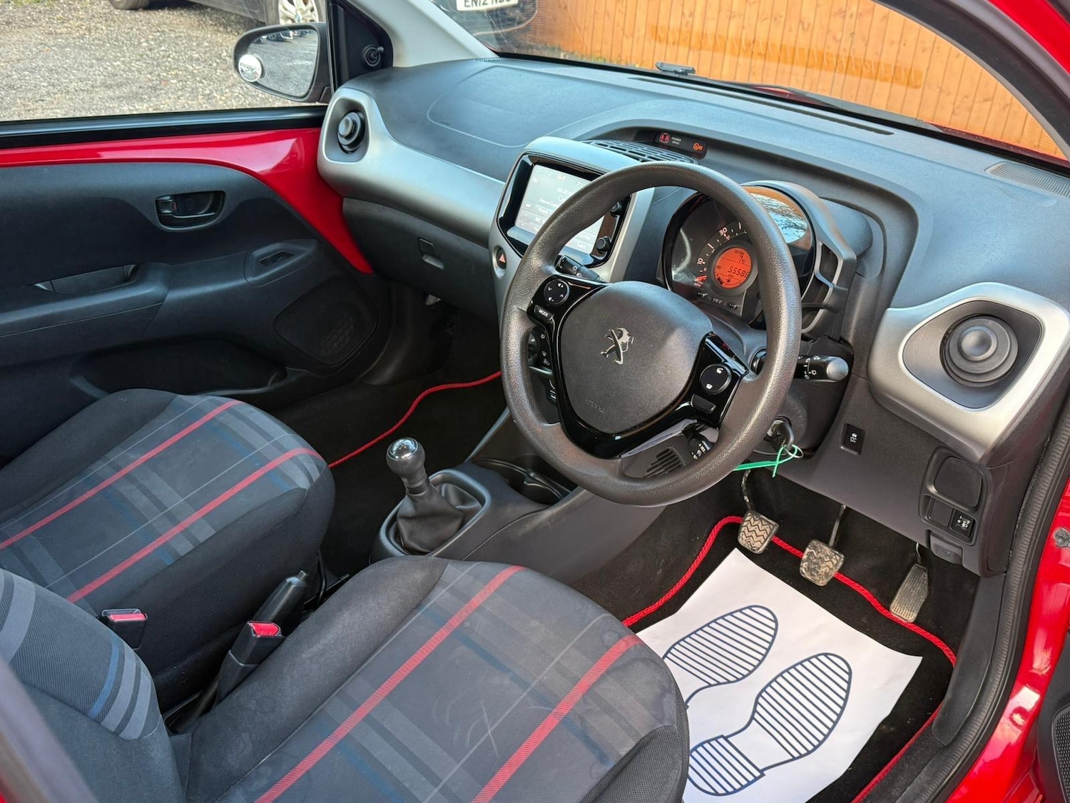 Used Peugeot 108 2016 for sale - 77882244: Photo 9