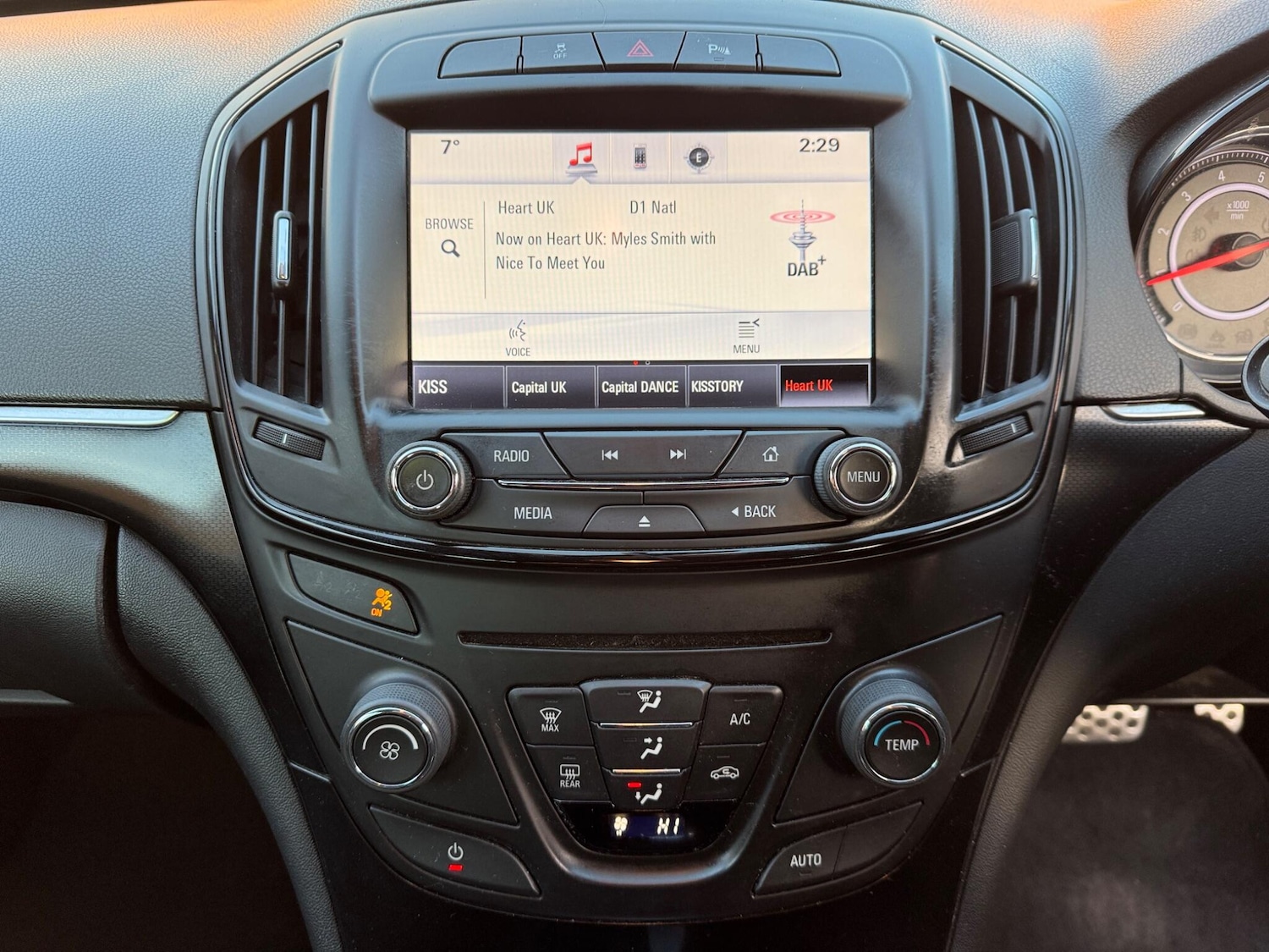 Used Vauxhall Insignia 2014 for sale - 78071979: Photo 16