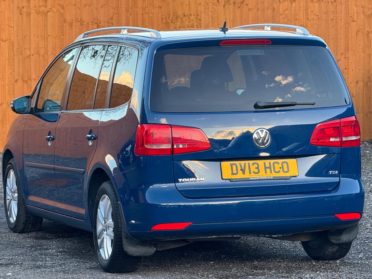 Used Volkswagen Touran for sale - 77704663: Photo 9
