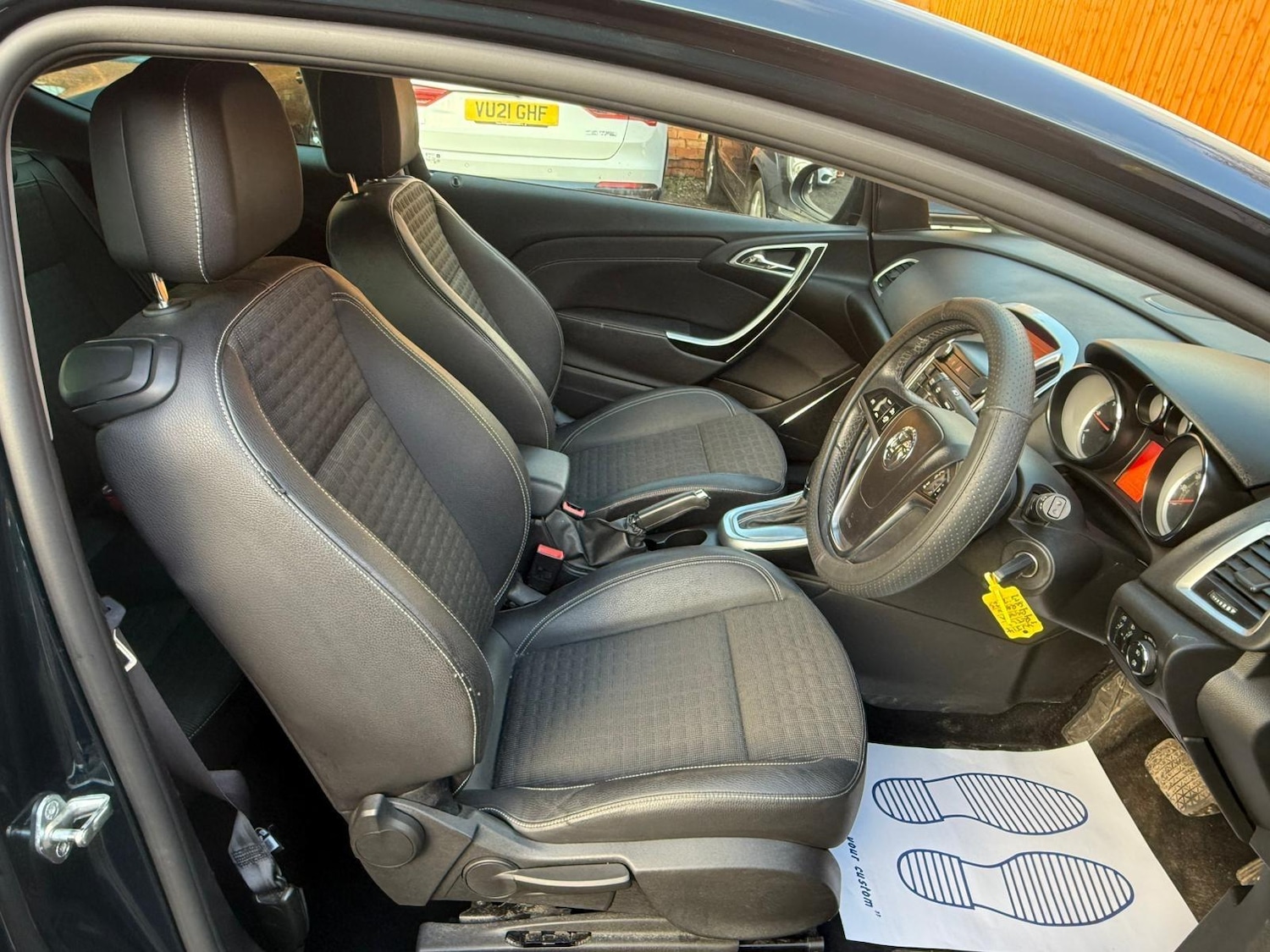 Used Vauxhall Astra GTC 2014 for sale - 77015830: Photo 11