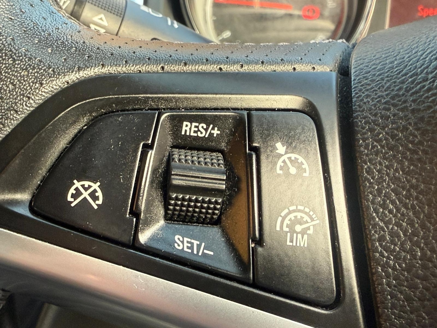 Used Vauxhall Astra GTC 2014 for sale - 77015830: Photo 16