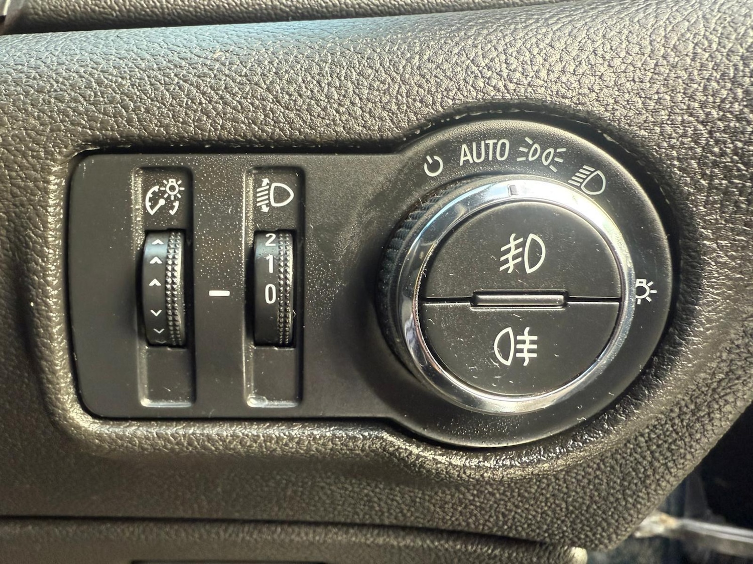 Used Vauxhall Astra GTC 2014 for sale - 77015830: Photo 18