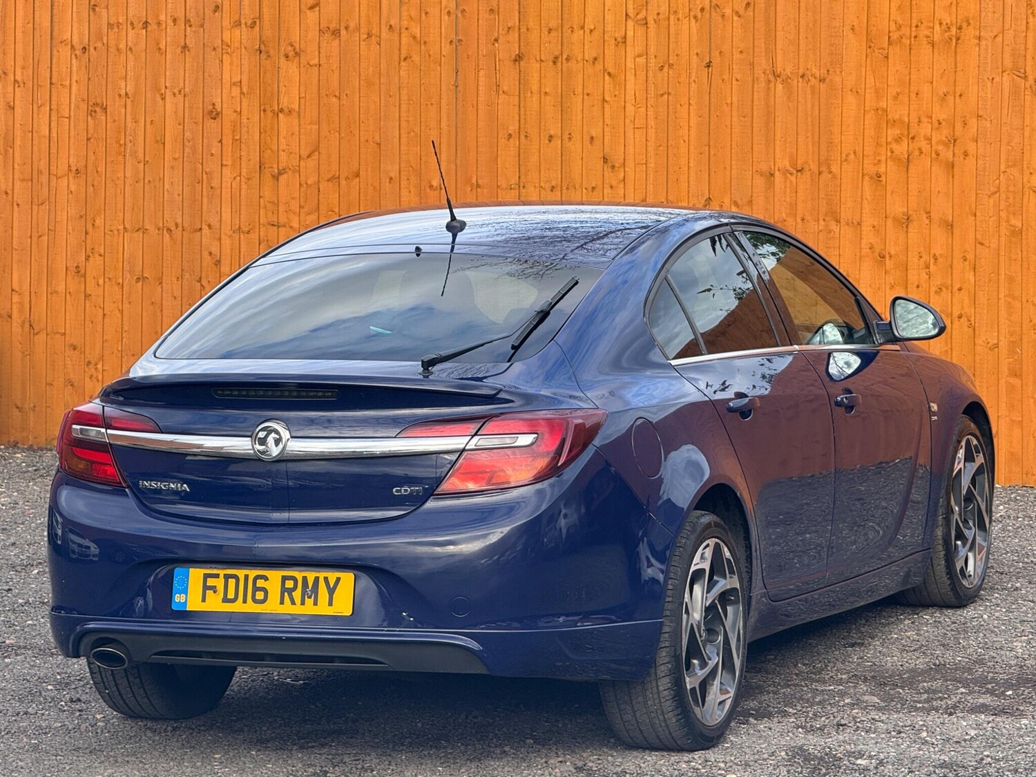 Used Vauxhall Insignia for sale - 78058811: Photo 8