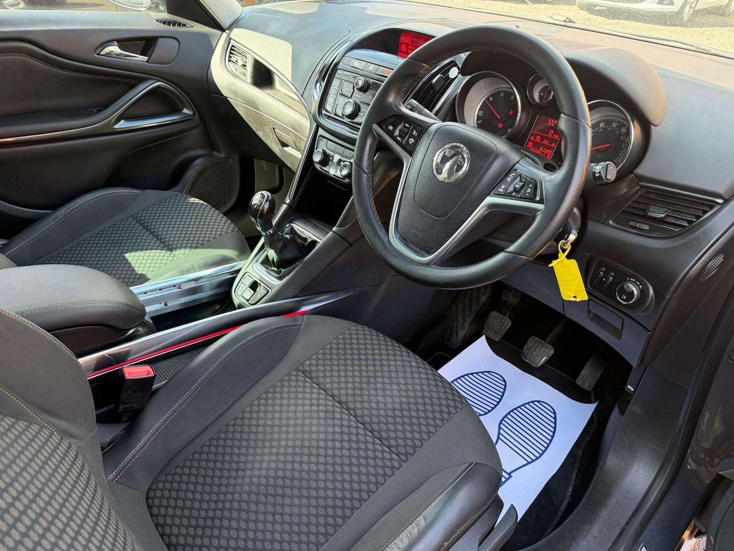 Used Vauxhall Zafira 2015 for sale - 78127714: Photo 9