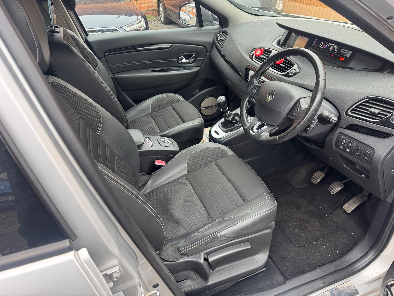 Used Renault Grand Scenic for sale - 77793900: Photo 10