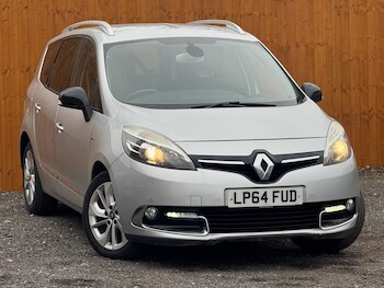 Used Renault Grand Scenic 2014 for sale - 77793900: Photo