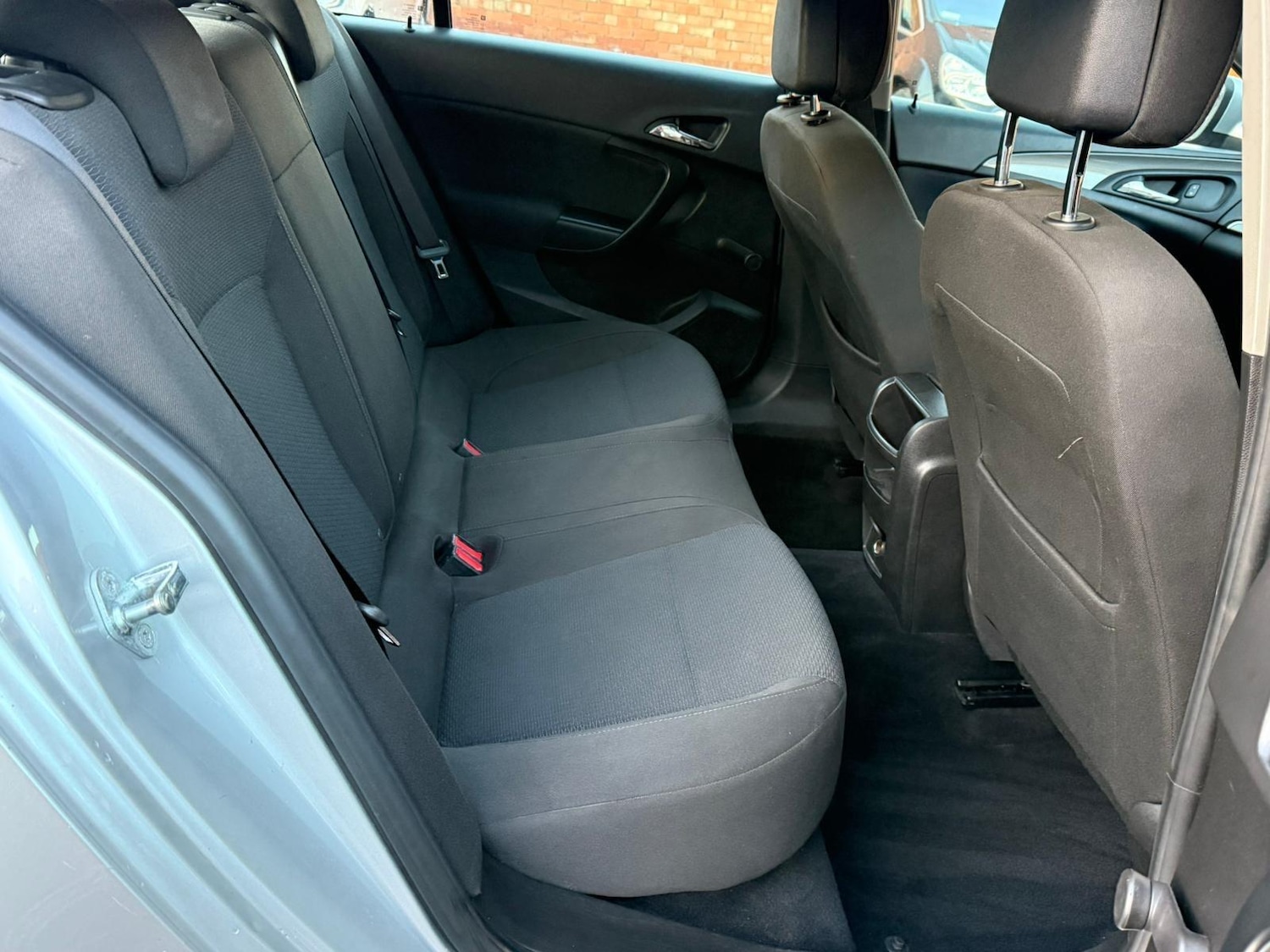 Used Vauxhall Insignia 2016 for sale - 77084352: Photo 14