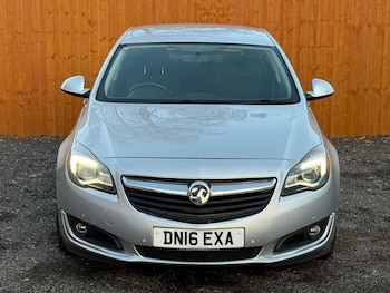 Used Vauxhall Insignia 2016 for sale - 77084352: Photo