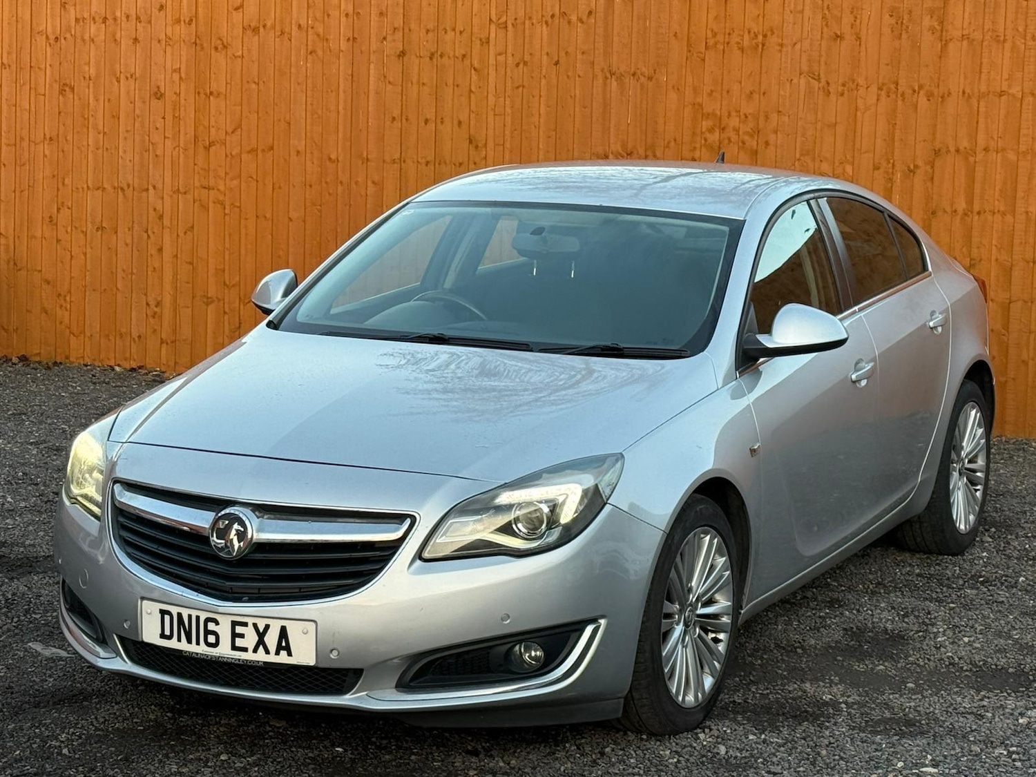 Used Vauxhall Insignia 2016 for sale - 77084352: Photo 5