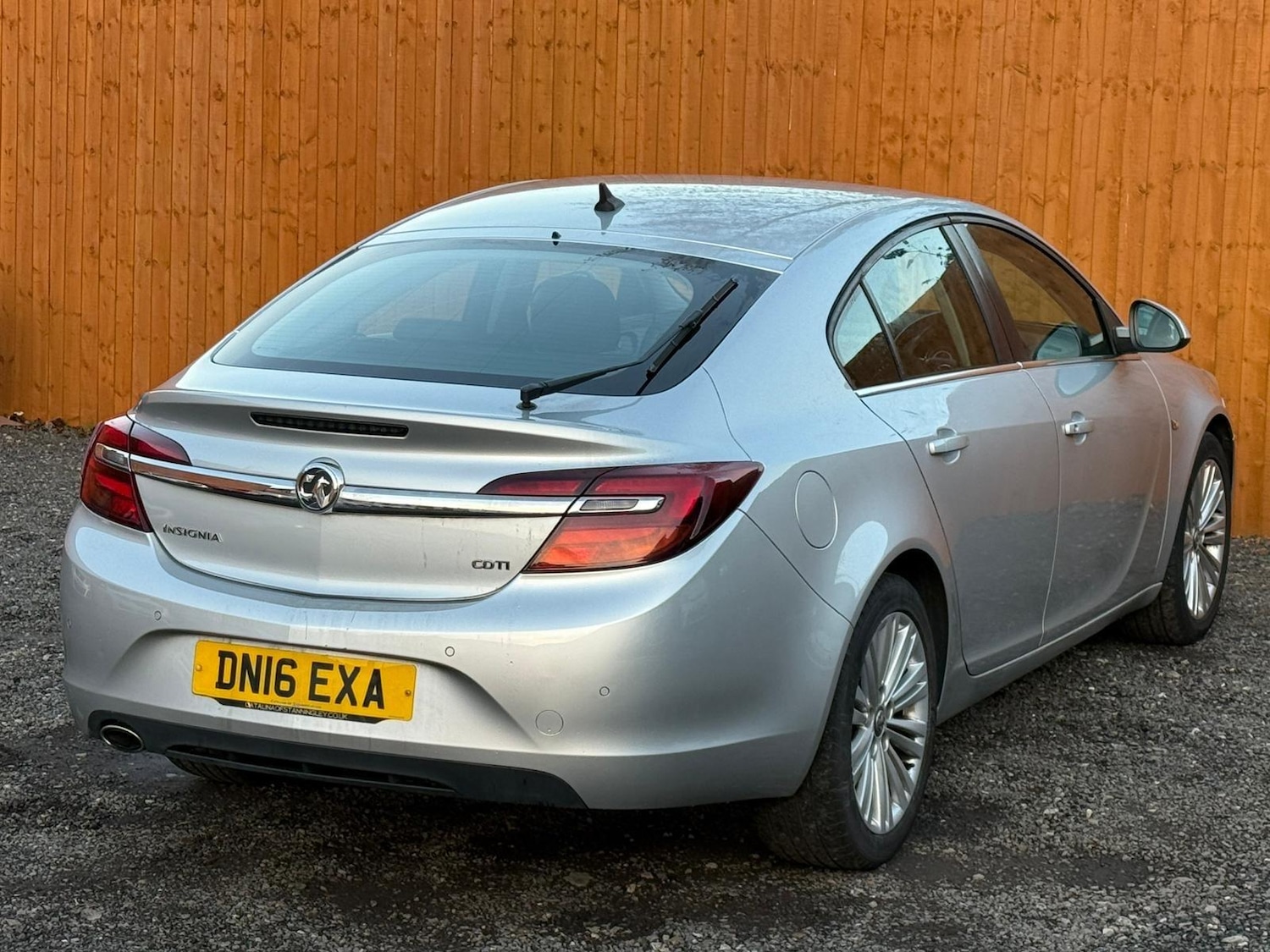 Used Vauxhall Insignia 2016 for sale - 77084352: Photo 8