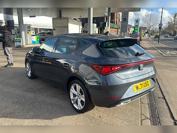 Used SEAT Leon 2021 for sale - 77395111: Photo