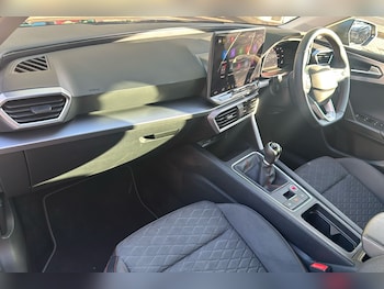 Used SEAT Leon 2025 for sale - 76004142: Photo