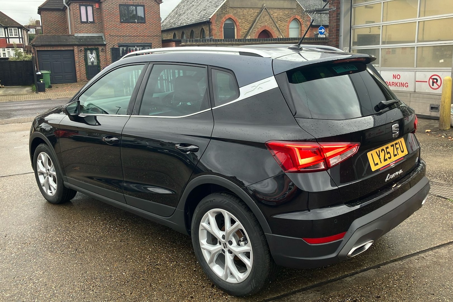 Used SEAT Arona 2025 for sale - 76224538: Photo 2