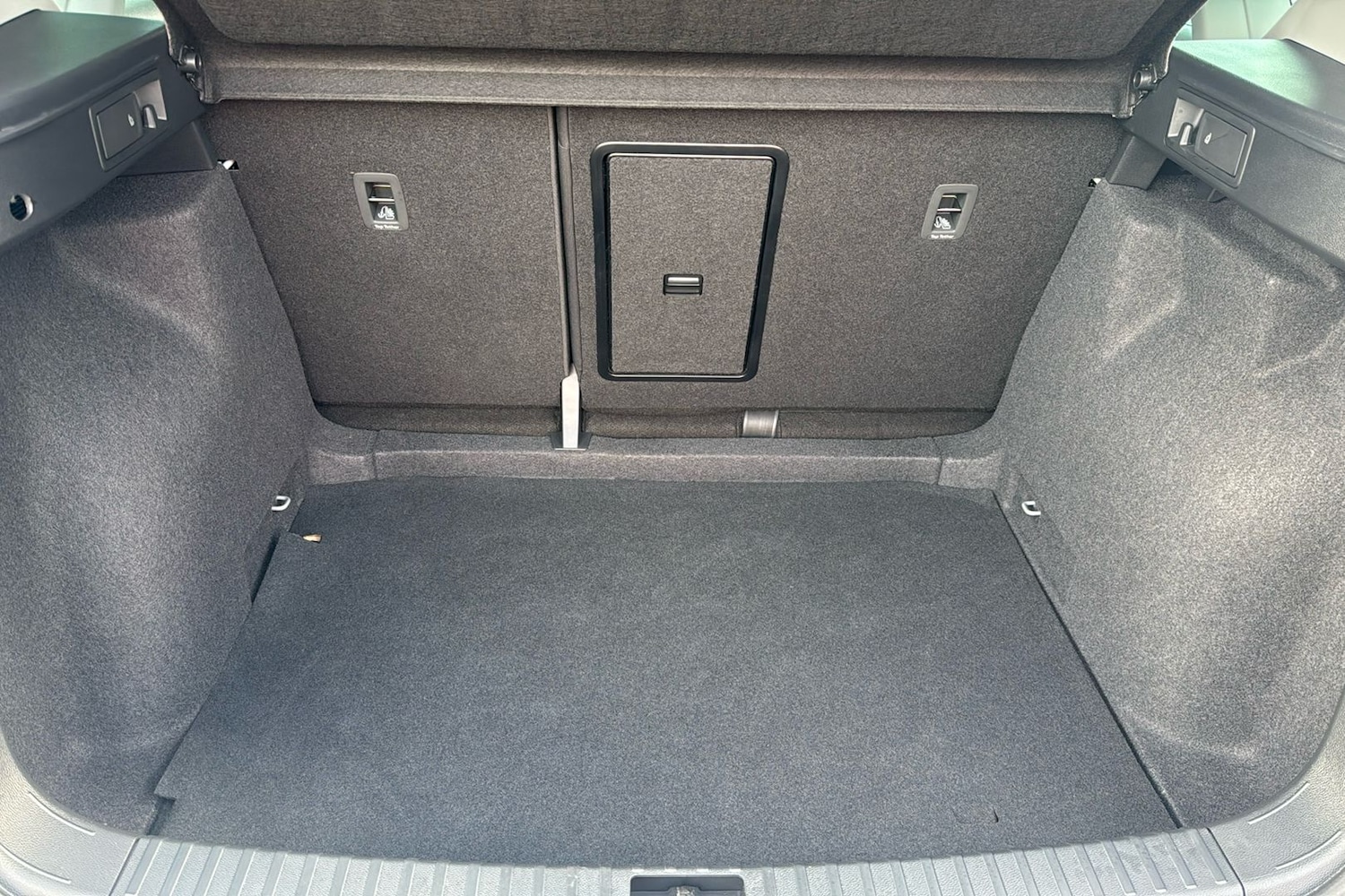 Used SEAT Ateca 2024 for sale - 77656021: Photo 12