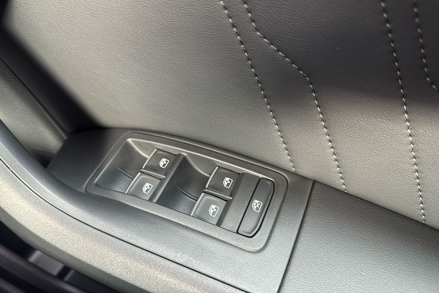 Used SEAT Ateca 2024 for sale - 77656021: Photo 18