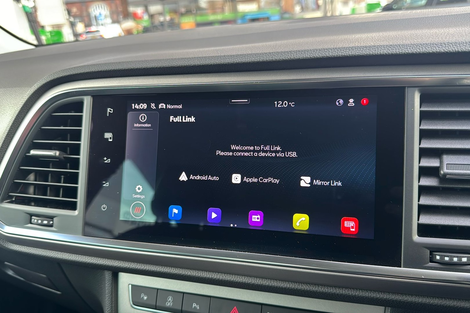 Used SEAT Ateca 2024 for sale - 77656021: Photo 46