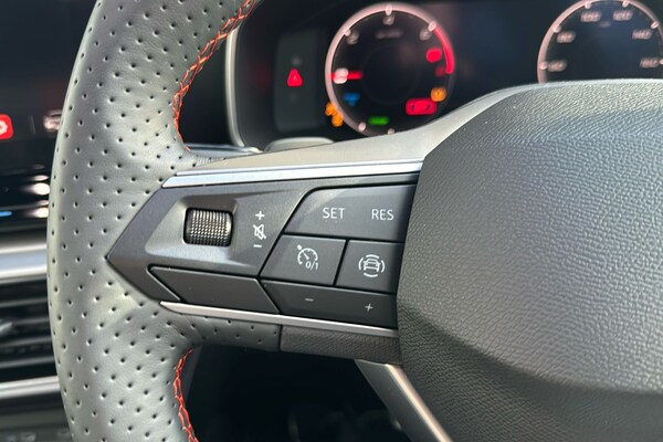 Used SEAT Leon 2024 for sale - 75244422: Photo 41
