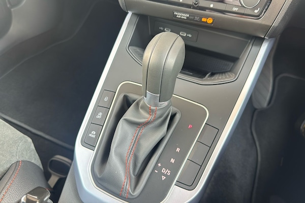 Used SEAT Arona 2024 for sale - 75632187: Photo 17