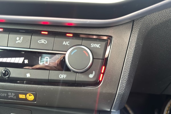 Used SEAT Arona 2024 for sale - 75632187: Photo 38