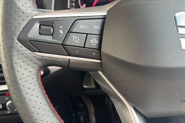 Used SEAT Arona 2024 for sale - 75632187: Photo 43