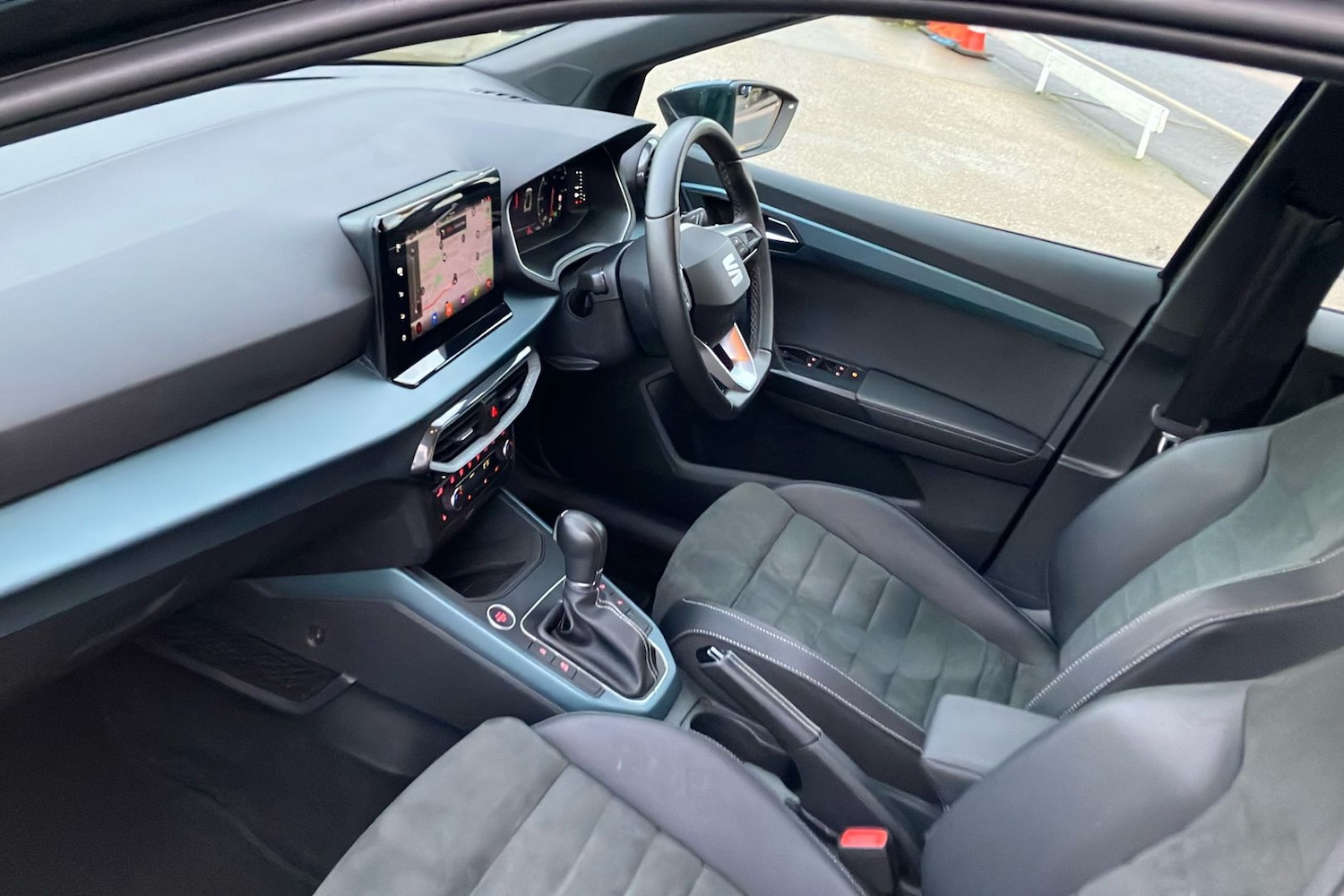 Used SEAT Arona 2024 for sale - 77541058: Photo 3